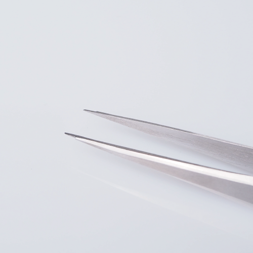 thin tweezer