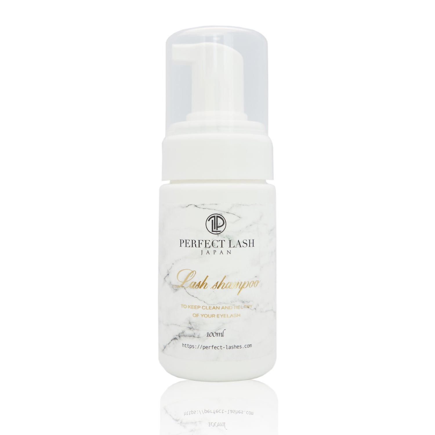 Lash shampoo